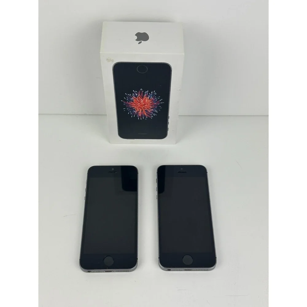 Apple iPhone Lot of 2 Model A1533 & A1662 with Box Untested